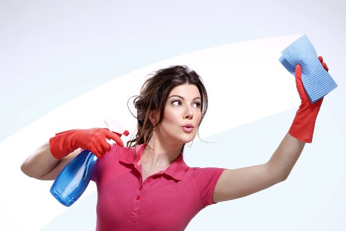 Local carpet technician handling pet urine odour treatment in Brompton